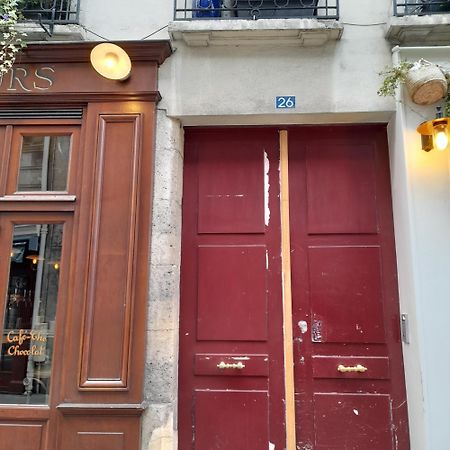 Cosy 2 Pieces Typiquement Parisien A Notre-Dame Apartment Екстериор снимка